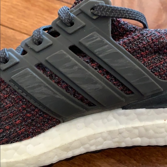 Adidas ultraboost running shoes - Picture 13 of 14
